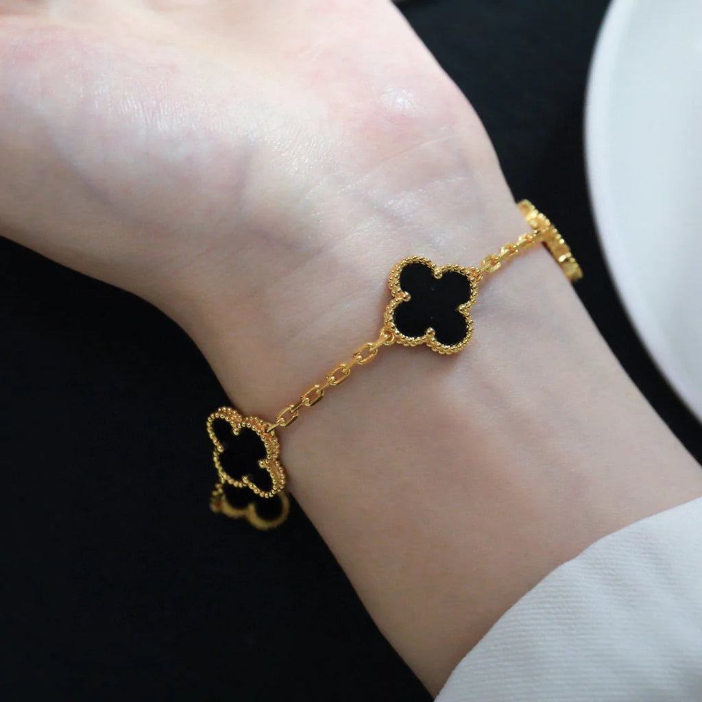 [MIRA]New CLOVER 5 MOTIF ONYXS BRACELET COLLECTION