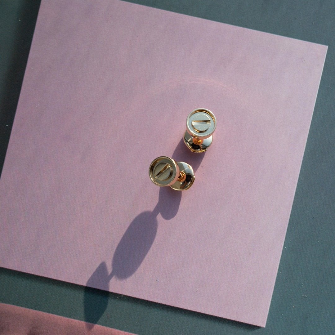 ??MIRA?¡¥LOVE EARRINGS PINK GOLD 10MM