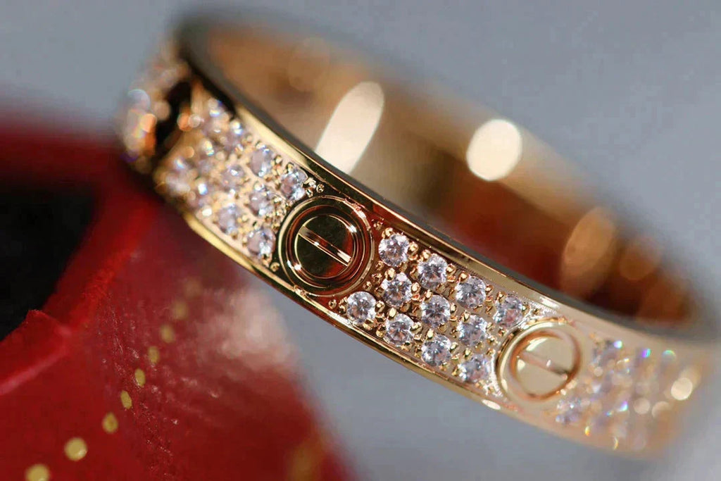 ??MIRA?¡¥LOVE RING 3.6MM DIAMOND PAVED