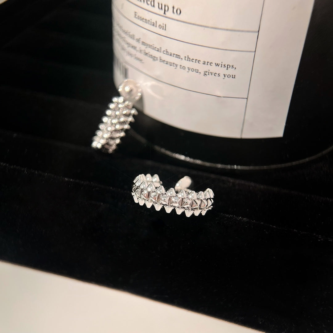 ??MIRA?¡¥CLASH EARRINGS