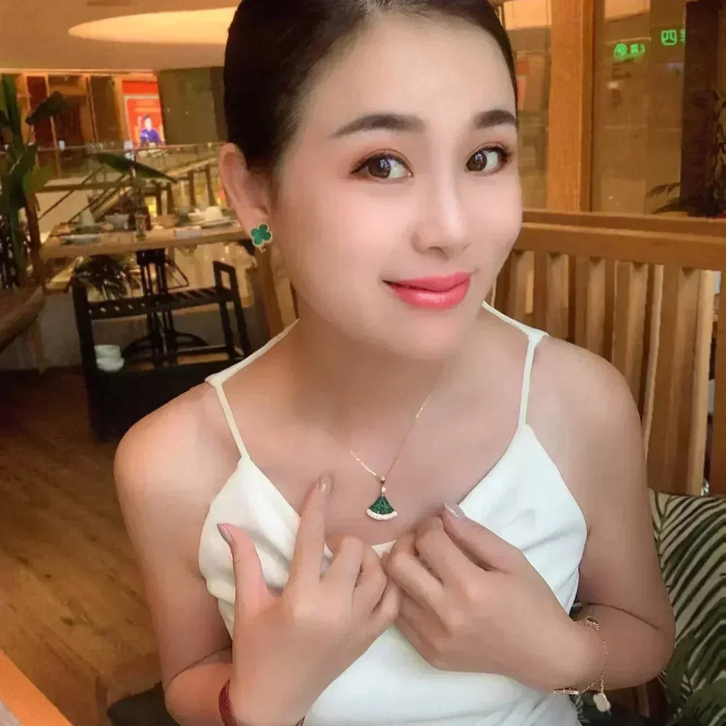 ??MIRA?¡¥CLOVER MEDIUM 1 MOTIFS MALACHITE  EARRINGS