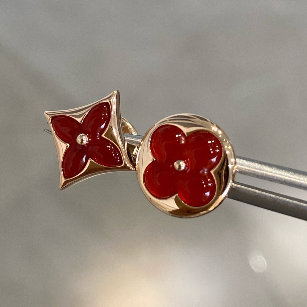 ??MIRA?¡¥STAR AND SUN PINK GOLD CARNELIAN STUD EARRINGS