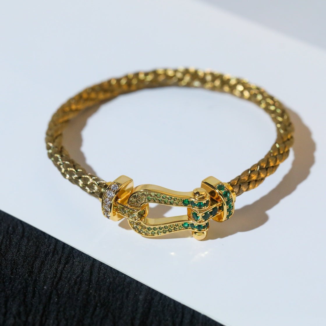 ??MIRA?¡¥FORCE 10 GOLD GREEN DIAMOND PAVED