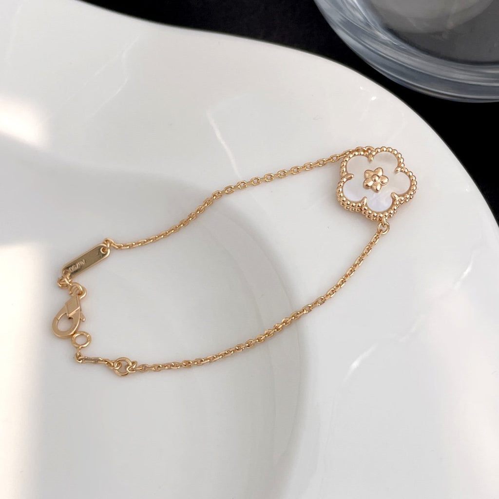 ??MIRA?¡¥LUCKY SPRING ROSE GOLD MOP BRACELET
