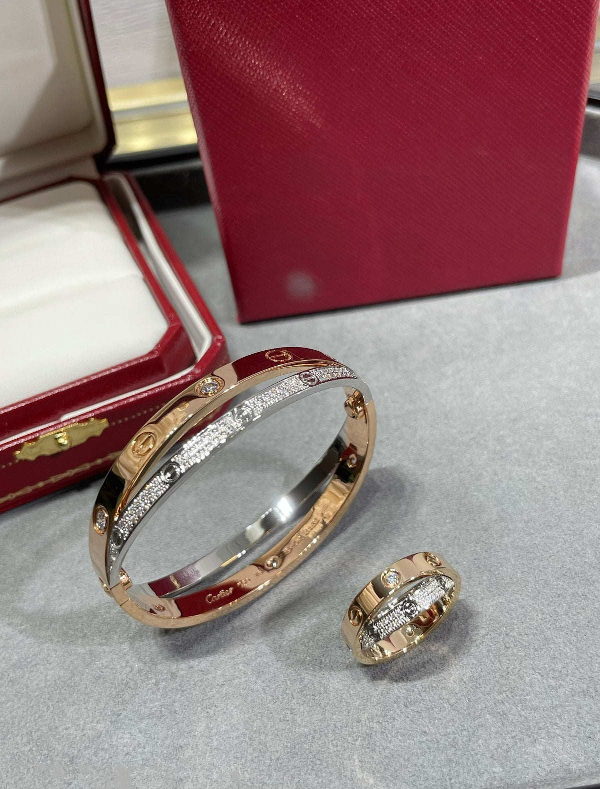 ??MIRA?¡¥LOVE PINK GOLD SILVER DIAMOND DOUBLE RING