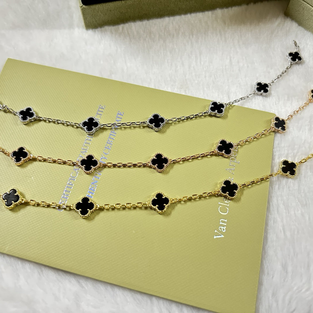 [??MIRA?¡¥]CLOVER 6 MOTIF  ONYXS BRACELET