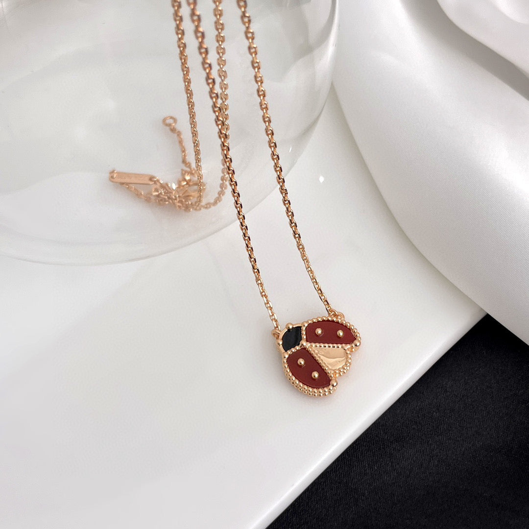 ??MIRA?¡¥LUCKY  CARNELIANS LADYBUG NECKLACE