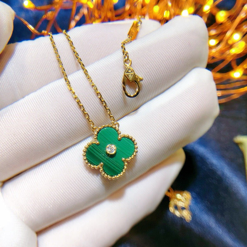 ??MIRA?¡¥CLOVER 15MM DIAMOND TURQUOISE NECKLACE