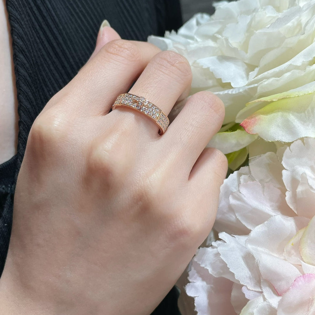 ??MIRA?¡¥KELLY PINK GOLD DIAMOND RING