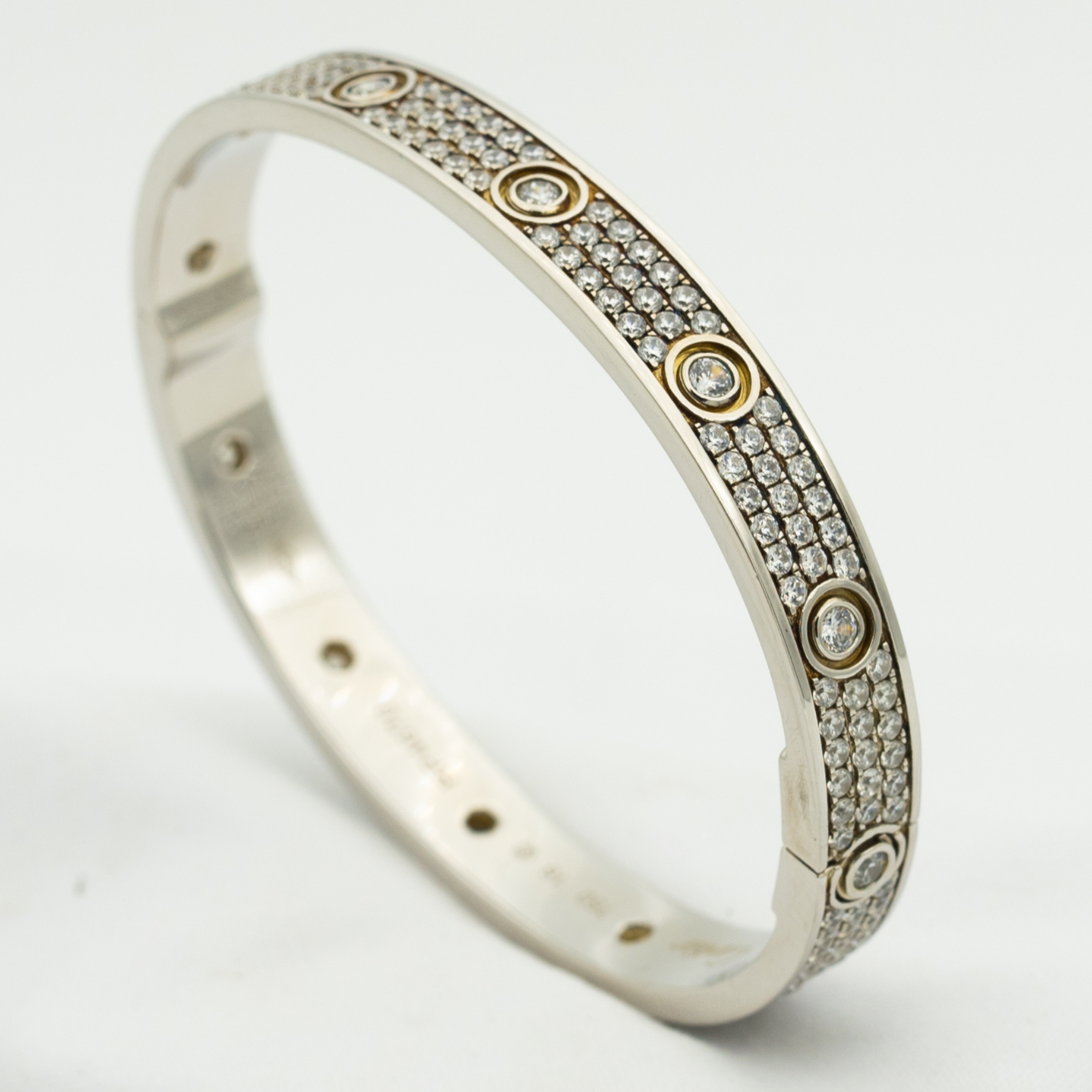 ??MIRA?¡¥LOVE BRACELET 6.1MM DIAMOND-PAVED 10 BIG DIAMONDS
