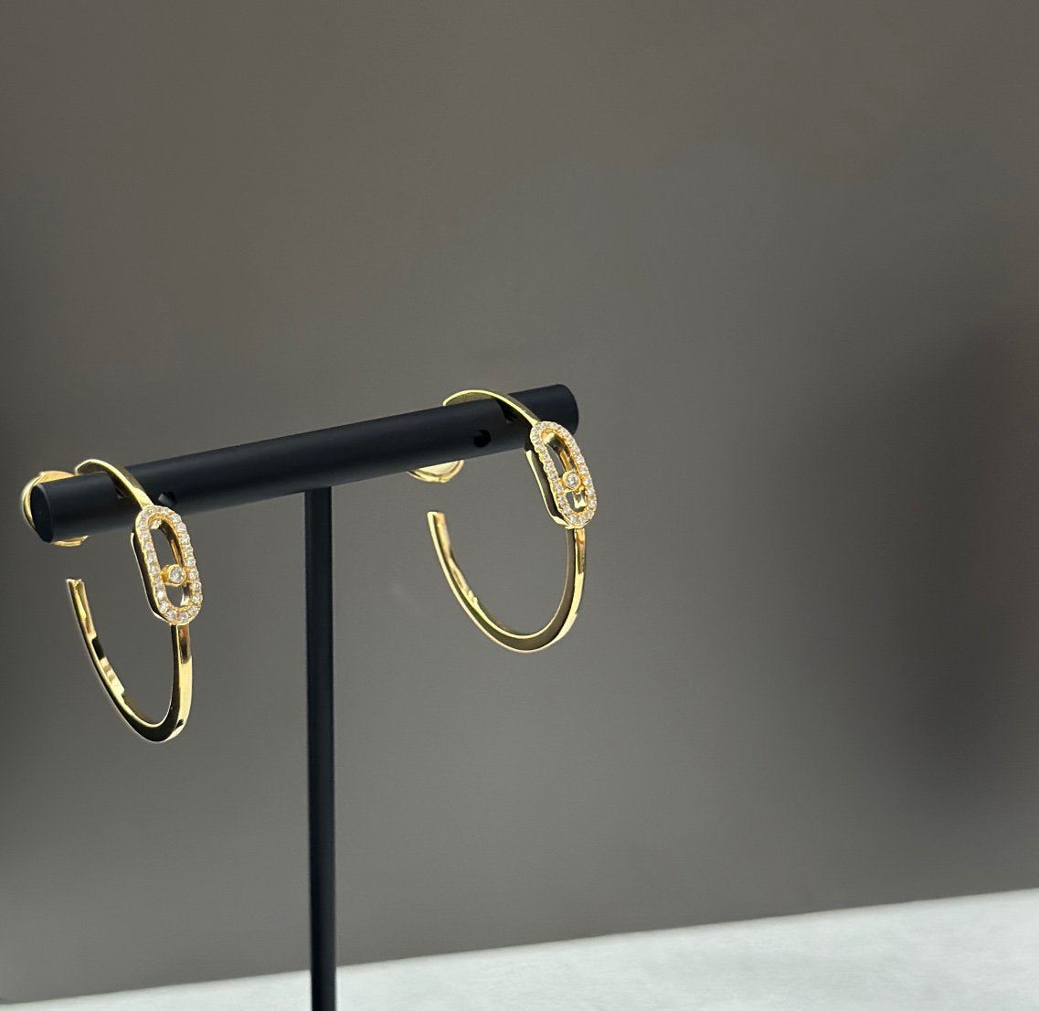 [MIRA] CREOLES MOVE UNO PM DIAMOND EARRINGS