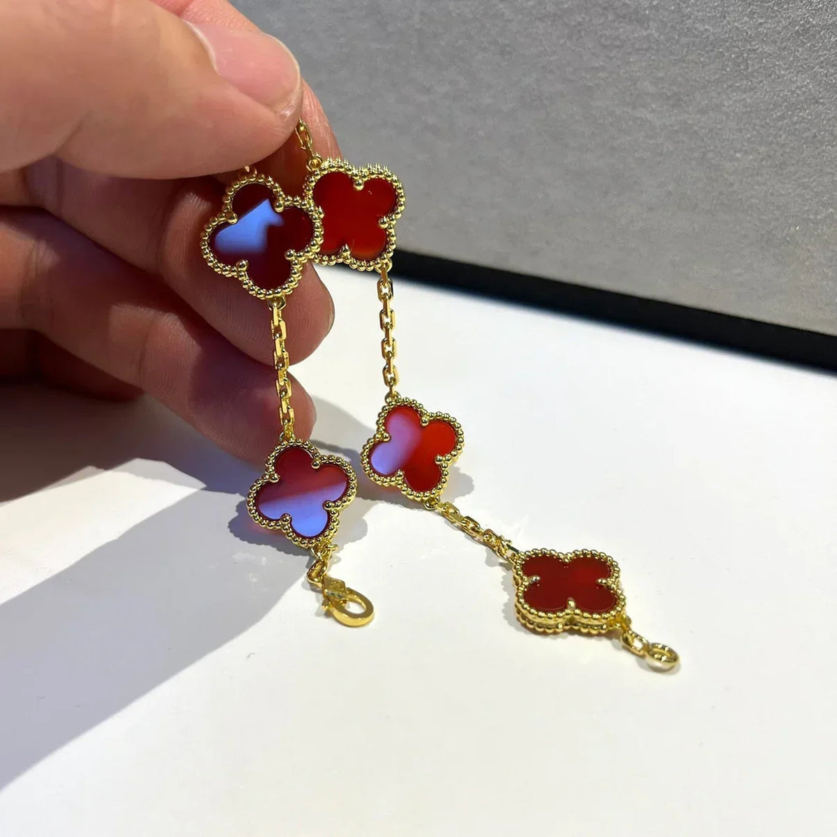 [MIRA]New  CLOVER 5 MOTIF RED CORNELIAN BRACELET COLLECTION