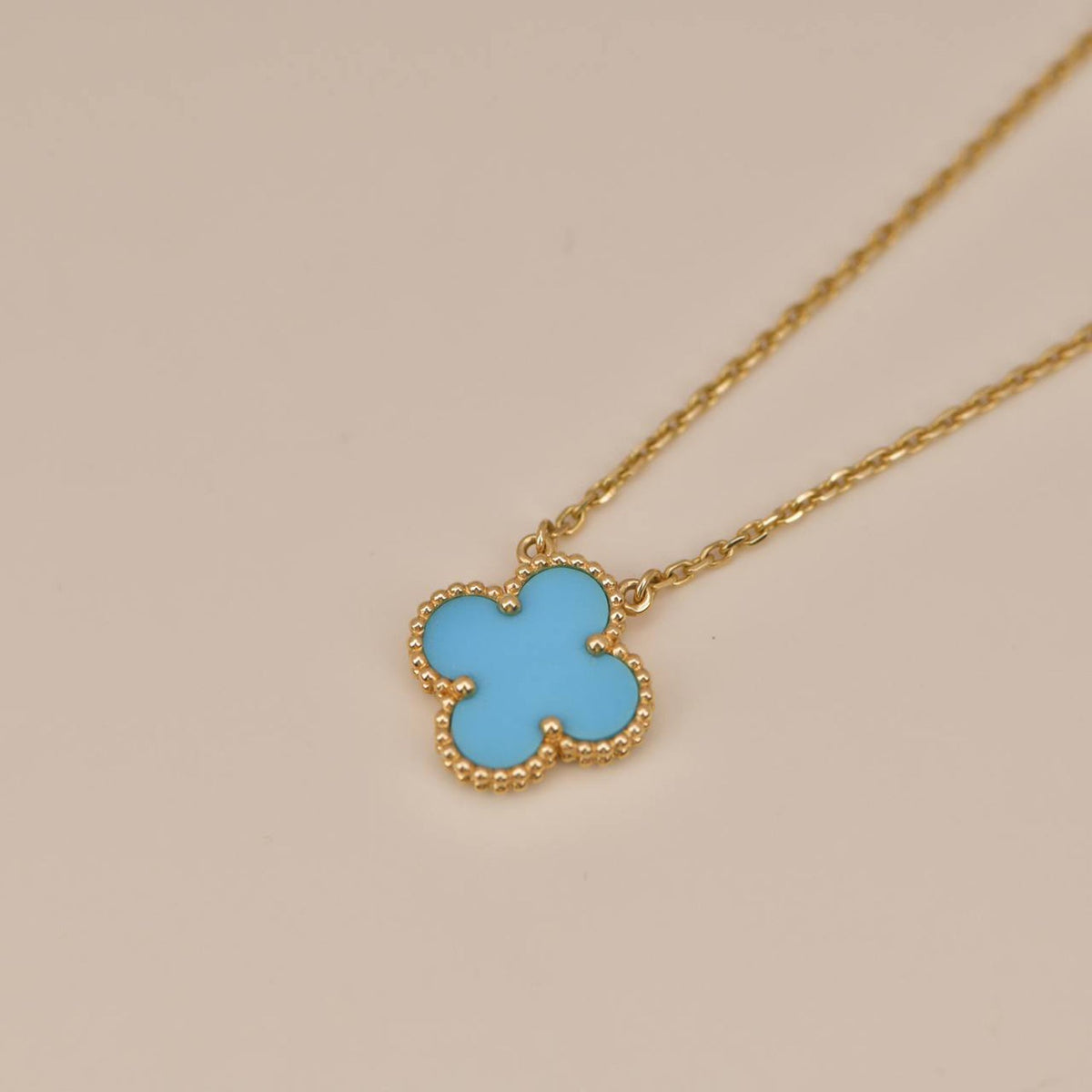 ??MIRA?¡¥CLOVER 15MM VINTAGE TURQUOISE NECKLACE